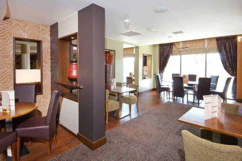 Premier Inn London Gatwick Airport - Manor Royal كرولي المظهر الخارجي الصورة